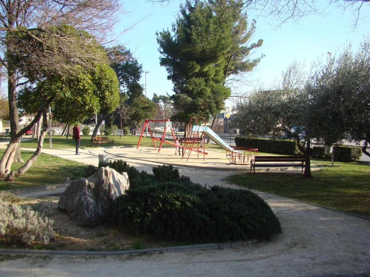 Kike Apartment Kaštela الغرفة الصورة